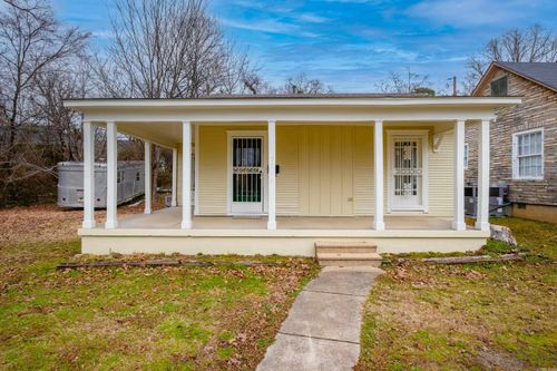 3710 W Capitol Ave, Little Rock, AR, 72205-5602 | Card Image