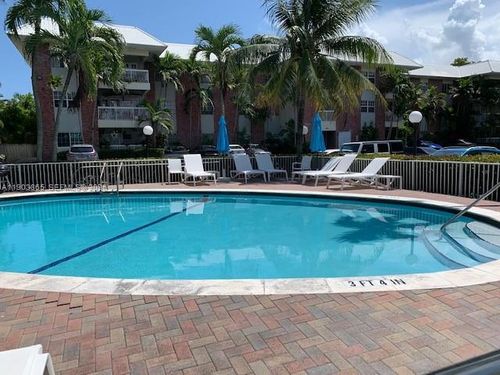 apt-208a-2426 Se 17th St, Fort Lauderdale, FL, 33316-3126 | Card Image