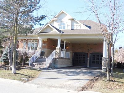 1606 Hallstone Rd, House other with 4 bedrooms, 4 bathrooms and 8 parking in Brampton ON | Image 1