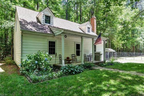 2944 Ridge Rd, Cobbs Creek, VA, 23035-2071 | Card Image