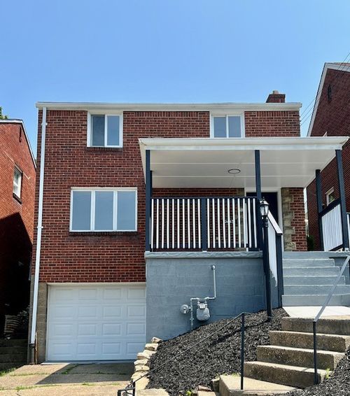 2445 Edgebrook Ave, Brookline, PA, 15226-1605 | Card Image