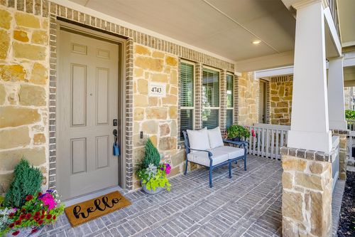 4743 Smokey Quartz Ln, Arlington, TX, 76005-1346 | Card Image