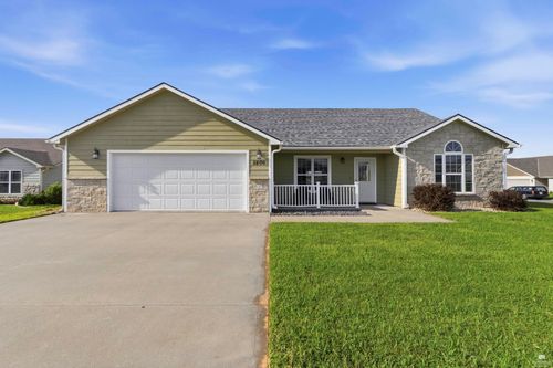 5406 Halverson Court, Manhattan, KS, 66503 | Card Image