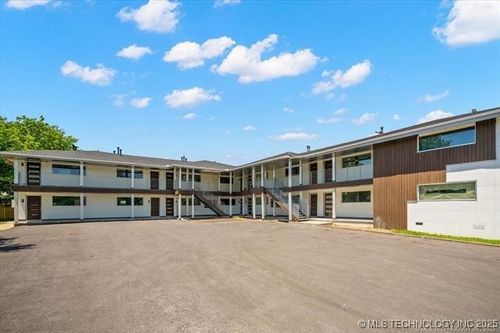 3220 S Knoxville Ave, Tulsa, OK, 74135-4450 | Card Image