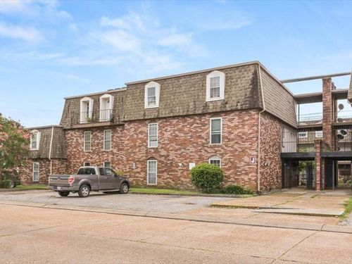 147-6320 Riverside Dr, Metairie, LA, 70003-3370 | Card Image
