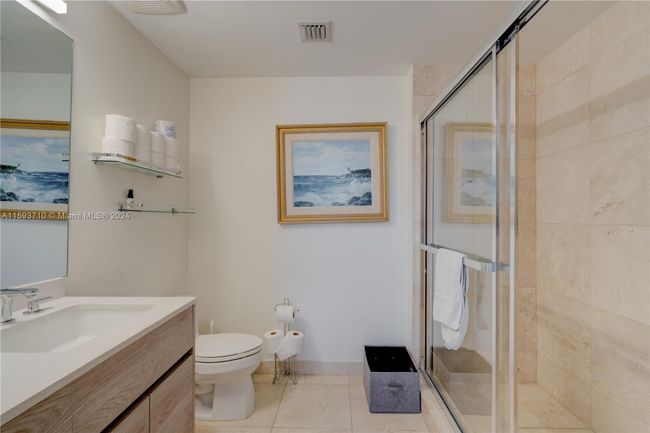 2602 - 16275 Collins Ave, Condo with 2 bedrooms, 2 bathrooms and null parking in Sunny Isles Beach FL | Image 30