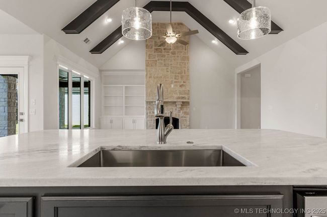 12662 S Irvington Ave, House other with 3 bedrooms, 3 bathrooms and null parking in Bixby OK | Image 23
