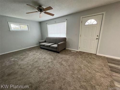 315 Garfield Rd, Kimball, MI, 48074-3303 | Card Image