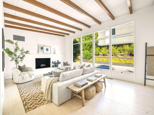 37 Convent Ct, San Rafael, CA, 94901-1333 | Card Image