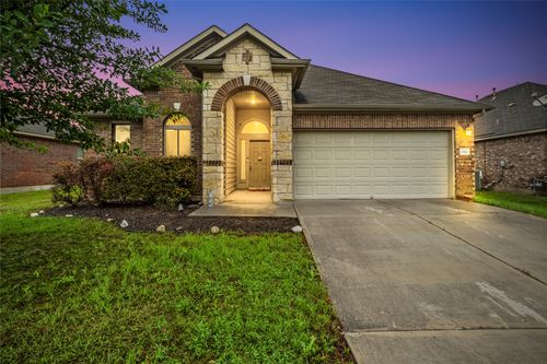 180 Snow Owl Holw, Buda, TX, 78610-3583 | Card Image