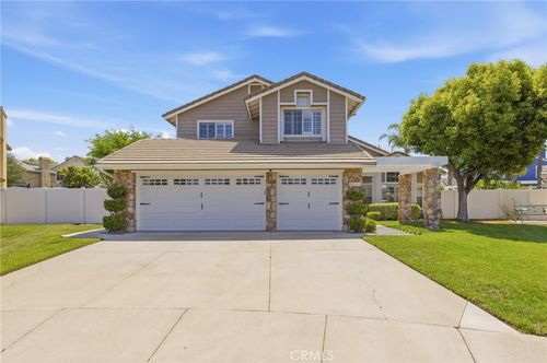 25235 Corte Risa, Murrieta, CA, 92563 | Card Image