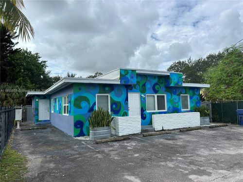 apt-110-110 Ne 56th St, Miami, FL, 33137-2430 | Card Image