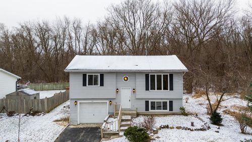 504 Chapel Avenue, Twin Lakes, WI, 53181 | Card Image