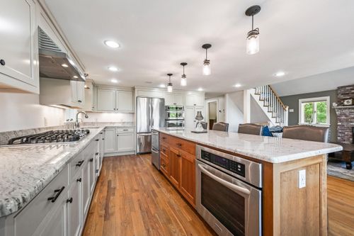 11 Vista Way, Jackson, NH, 03846-4339 | Card Image