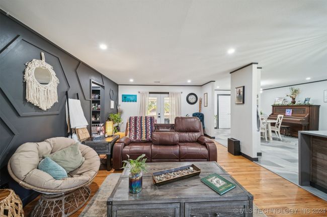 912 Henshaw Ave, House other with 4 bedrooms, 3 bathrooms and null parking in Sapulpa OK | Image 7