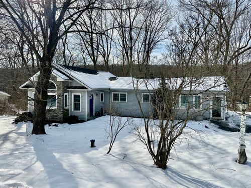 19 Treeland Road, Shelton, CT, 06484 | Card Image