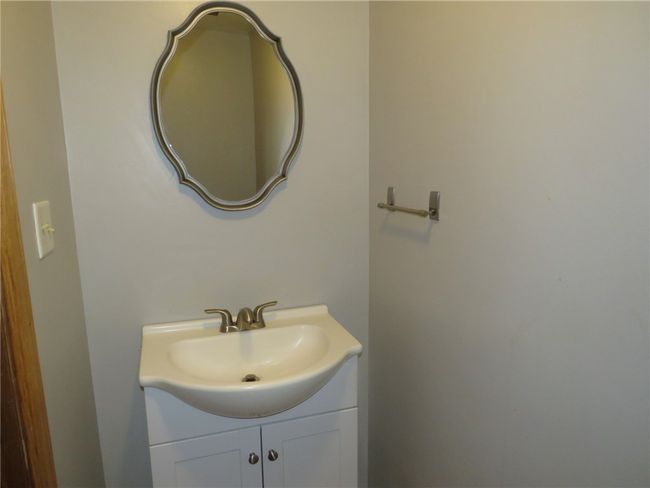 119 Snell Dr, House other with 5 bedrooms, 5 bathrooms and 2 parking in Coraopolis PA | Image 14