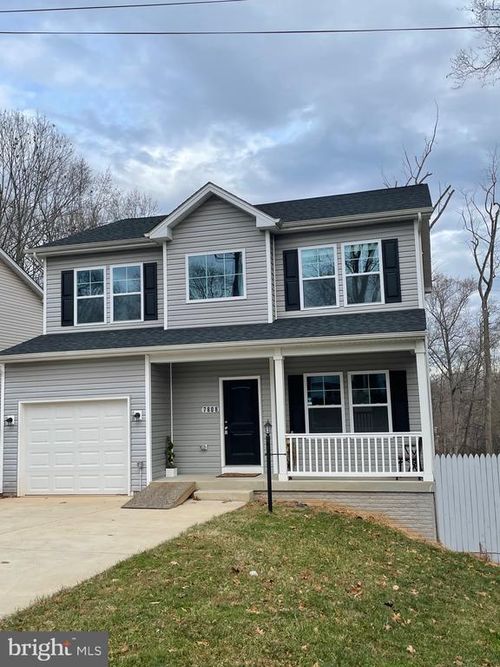 7808 Oak St, MANASSAS, VA, 20111-2211 | Card Image