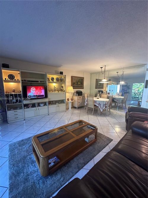 307-1445 Atlantic Shores Blvd, Hallandale Beach, FL, 33009-3747 | Card Image