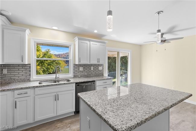 504 Rose Ave, House other with 3 bedrooms, 2 bathrooms and null parking in Tiltonsville OH | Image 16