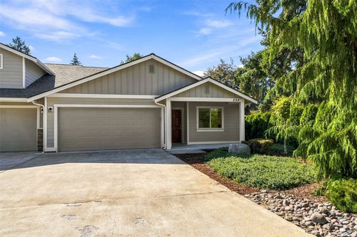 312 154th St E, Tacoma, WA, 98445 | Card Image