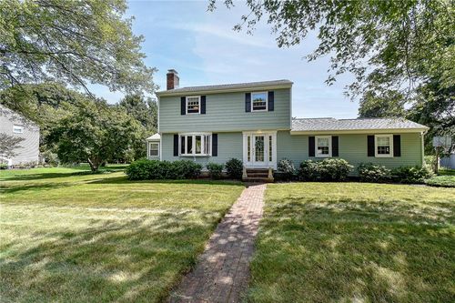 47 Shady Cove Rd, North Kingstown, RI, 02852-7123 | Card Image