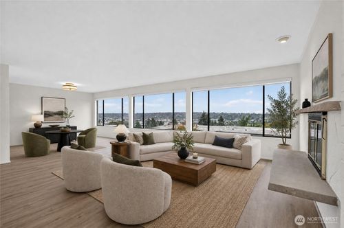 301-3608 26th Pl W, Seattle, WA, 98199-2174 | Card Image