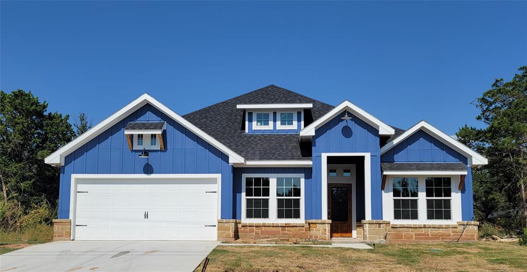 Steepleridge Cir, Granbury, TX 76048