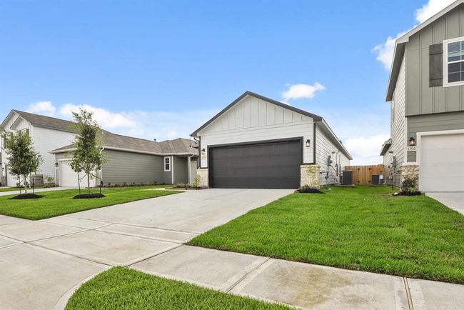 11514 Prosperity Dr, House other with 4 bedrooms, 2 bathrooms and 2 parking in Crosby TX | Image 19