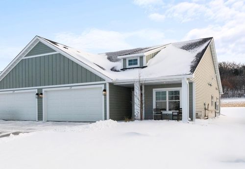 117 Maple Way, Cannon Falls, MN, 55009 | Card Image