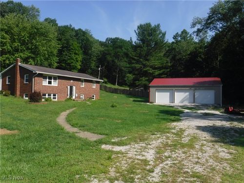 38892 County Road 19, Killbuck, OH, 44637-9619 | Card Image