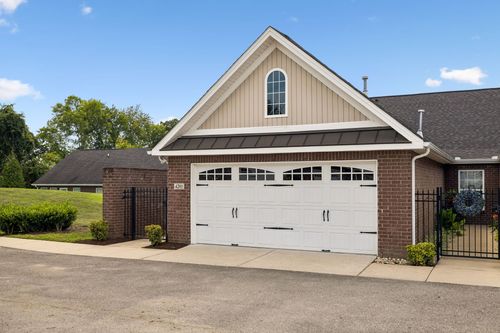 4201-395 Devon Chase Hl, Gallatin, TN, 37066-6700 | Card Image