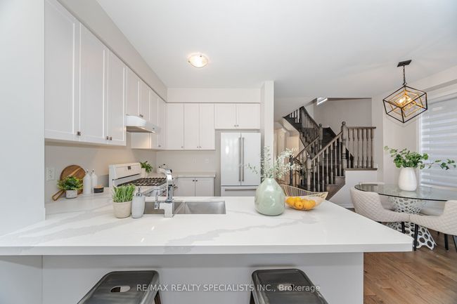 69 Phyllis Dr, House attached with 4 bedrooms, 3 bathrooms and 2 parking in Caledon ON | Image 11