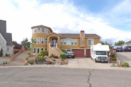 2269 W Crestview Cir, Cedar City, UT, 84720-1912 | Card Image