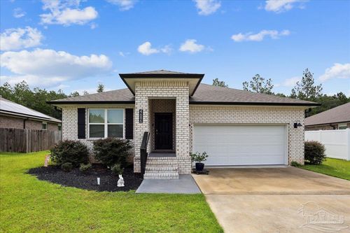 4686 Red Oak Dr, Milton, FL, 32583-5365 | Card Image