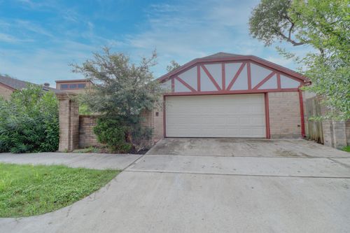 6911 Pouter Dr, Houston, TX, 77083-3528 | Card Image