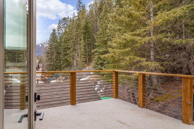 249A Three Sisters Drive, Home with 4 bedrooms, 4 bathrooms and 4 parking in Canmore AB | Image 18