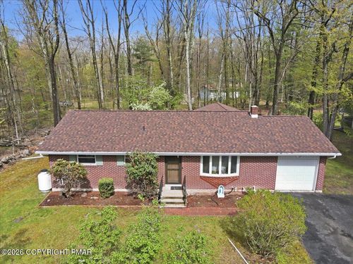 345 Laurel Lake Rd, Bartonsville, PA, 18321-7783 | Card Image