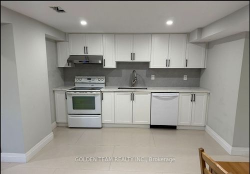 50 Emmeline Cres, Scarborough, ON, M1S1L2 | Card Image