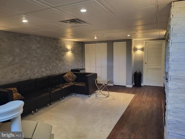 A - 201 Black Horse Pike, House other with 2 bedrooms, 1 bathrooms and null parking in GLENDORA NJ | Image 9