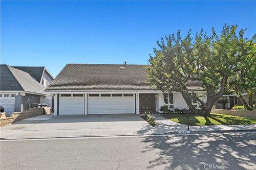 8542 Bayonne Dr, Huntington Beach, CA, 92646-2603 | Card Image