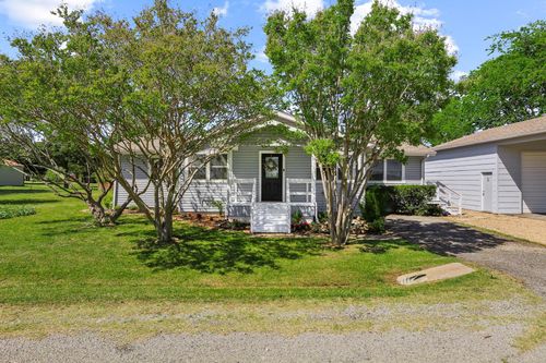 75 Maple Dr, Pottsboro, TX, 75076-5267 | Card Image