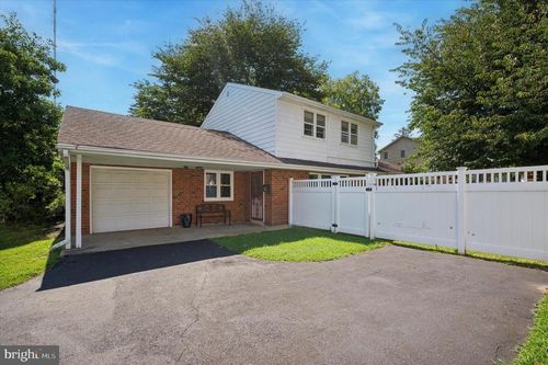 463 Domino Ln, PHILADELPHIA, PA, 19128-4350 | Card Image