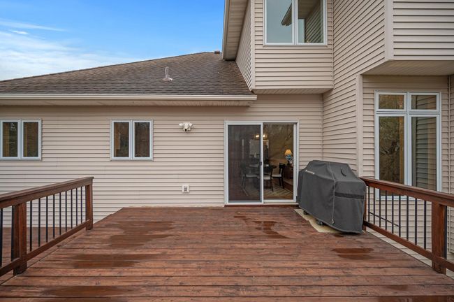 90_17606_93rd90_mls.jpg | Image 92