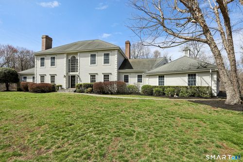 100 Chestnut Hill Rd, Ridgefield, CT, 06877-1224 | Card Image