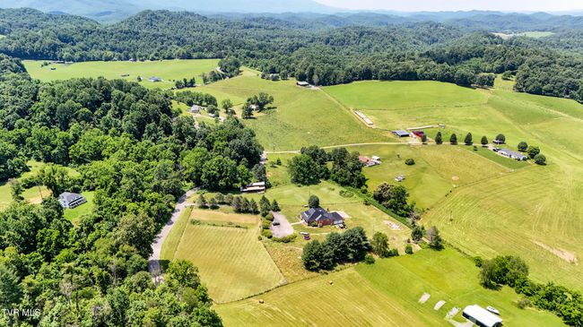 22643 Twin Oaks Rd, House other with 5 bedrooms, 4 bathrooms and null parking in Abingdon VA | Image 69