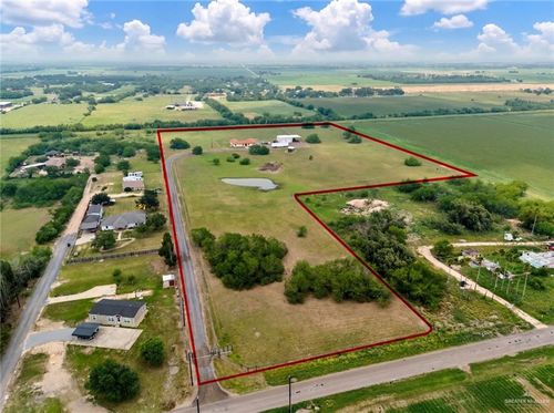 9776 Mile 17 1/2 N, Edcouch, TX, 78538-3516 | Card Image