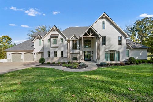 137 Walking Stick Trail Ct, Bowling Green, KY, 42103-6030 | Card Image