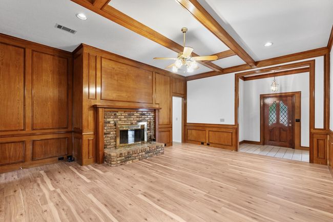 208 N Rustic Trl, House other with 3 bedrooms, 2 bathrooms and null parking in Wylie TX | Image 7