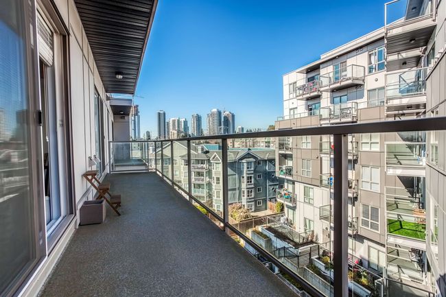 511 - 9689 140 Street, Condo with 2 bedrooms, 2 bathrooms and null parking in Surrey BC | Image 8